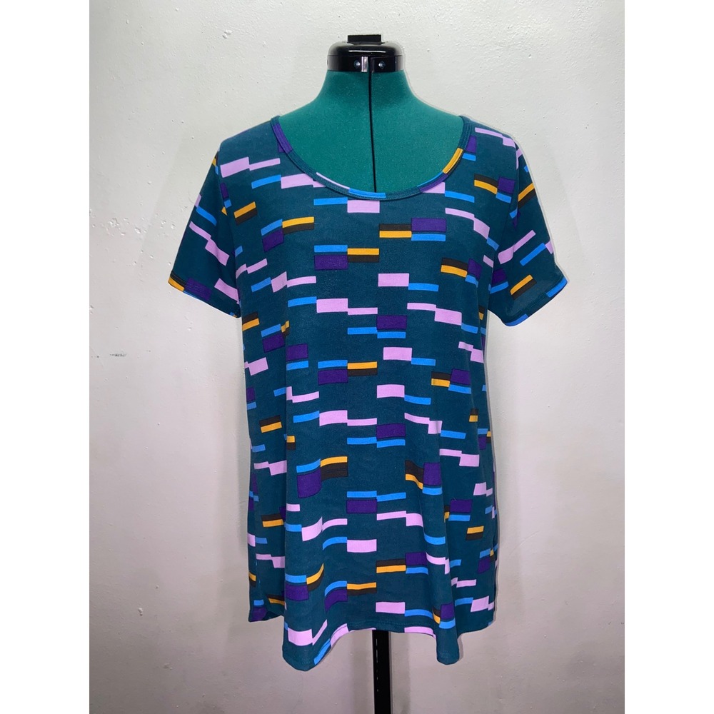 LuLaRoe Irma Tunic Top Teal Geometric Short Sleeve High Low Maximalist Kidcore M